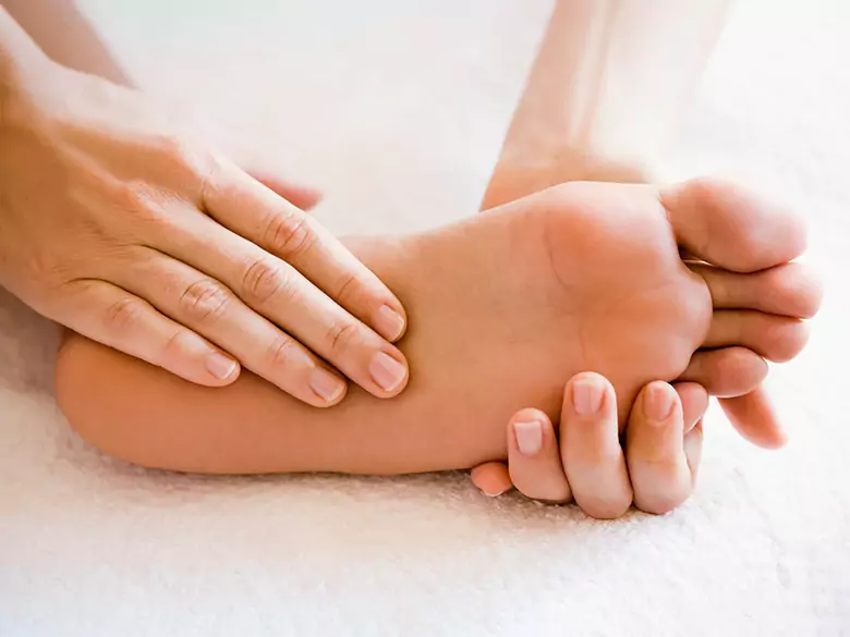 Objaw Raynauda - przyczyny, objawy, diagnoza, leczenie