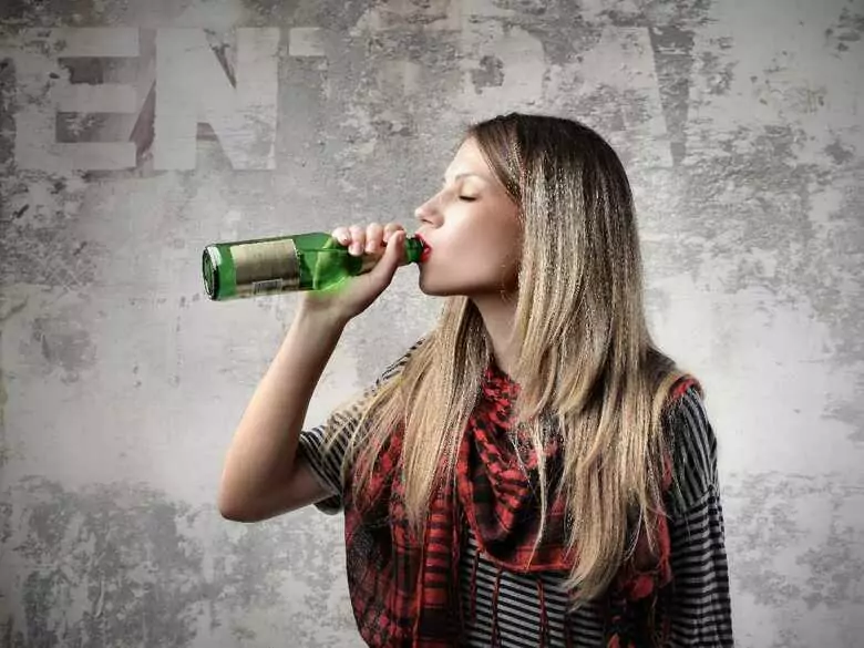 Alkohol a serce. Czy istnieje między nimi zależność?