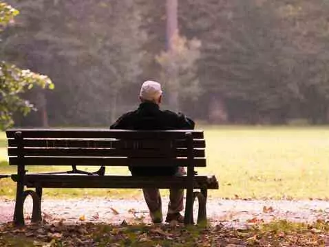 Żyj zdrowo, badaj puls – chroń się przed udarem!