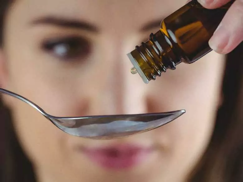 Płyn Lugola – nieuzasadnione przyjęcie może grozić arytmią i udarem