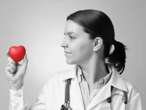 Prof. Andrzej Budaj: Terapia przeciwpłytkowa to terapia ratująca życie